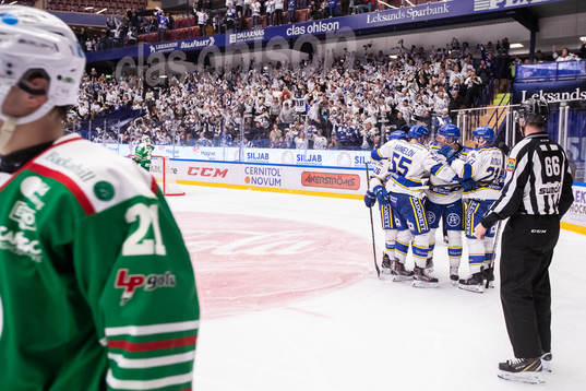 Leksands  spelarna jublar