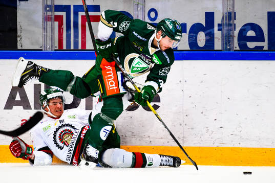 Färjestads Jens Westin och Frölundas Johan Sundström