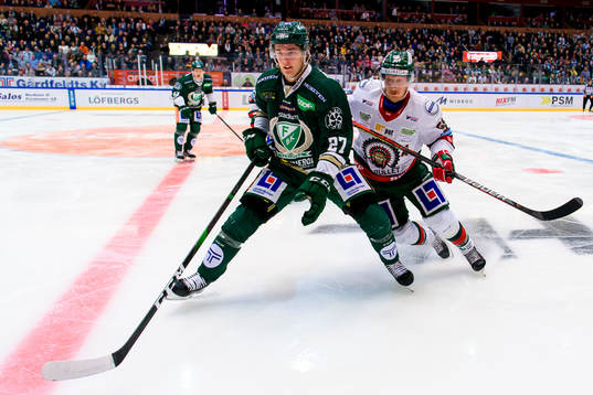 Färjestads Oskar Bäck och Frölundas David Printz