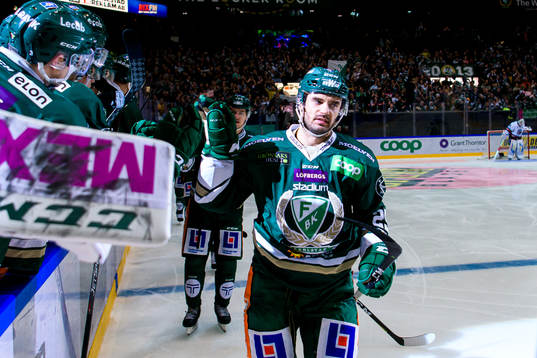 Färjestads Martin Johansson jublar