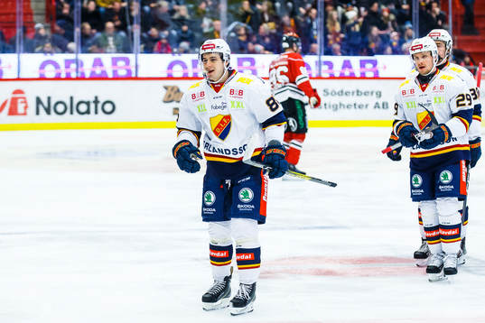 Djurgårdens Michael Haga jublar