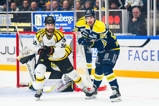 s Axel Holmström och Brynäs Jonathan Sigalet