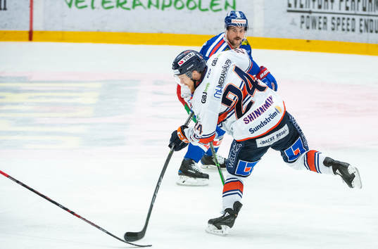 Växjös Brendan Shinnimin och Oskarshamns Simon Després