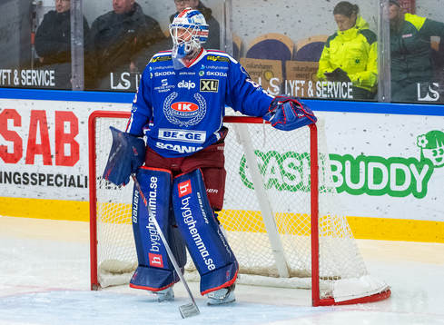 Oskarshamns målvakt Tex Williamsson deppar