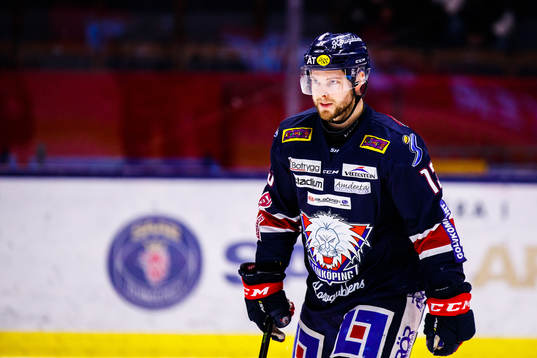 Linköpings Andrew Gordon deppar