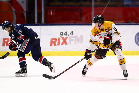 Luleås Noel Gunler och Linköpings Joe Whitney