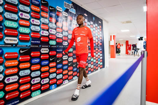 Gilbert Koomson of Brann arrives