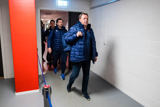 Bjarne Berntsen, head coach of Viking, arrives