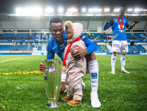Leke Samson James of Molde celebrates