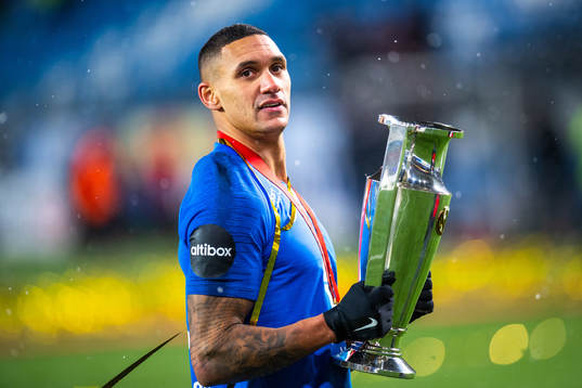 Ruben Gabrielsen of Molde celebrates with the trophy