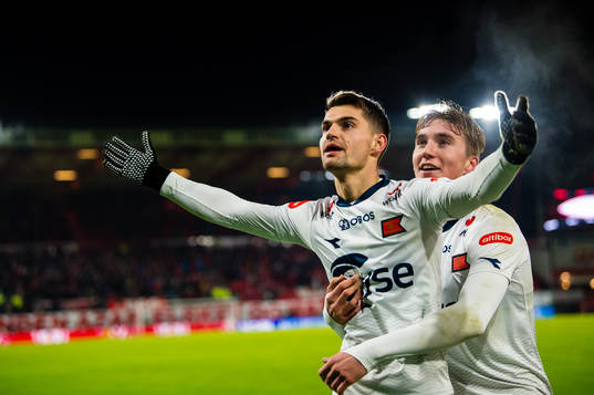 Bläddra bland fler bilder av Football, Eliteserien, Brann - Viking