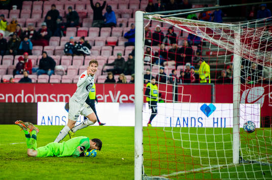 Kristian Thorstvedt of Viking celebrates