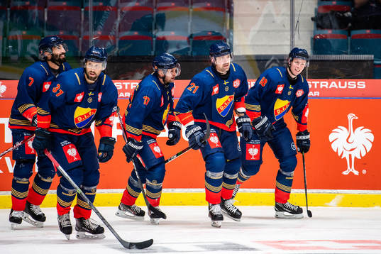 Dick Axelsson and Patrik Berglund of Djurgården celebrates