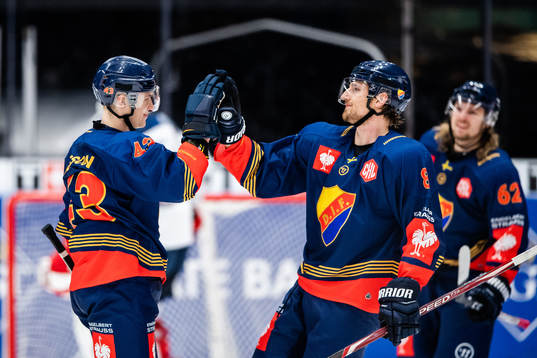 Tom Nilsson and Anton Hedman of Djurgården celebrate the