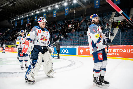 goalkeeper Daniel Fiessinger and Daryl Boyle of Red Bull