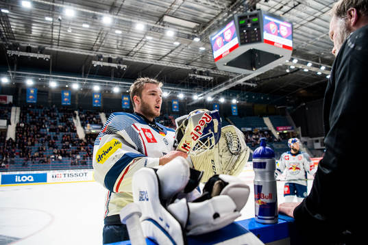 goalkeeper Daniel Fiessinger of Red Bull Munich