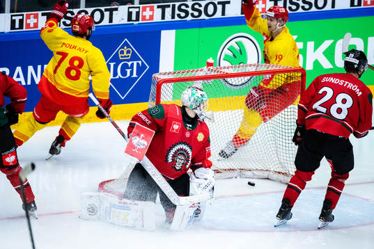 Marc-Antoine Pouliot of Biel-Bienne scores the 0-3 goal