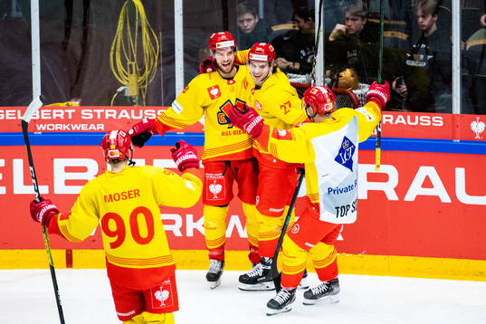 Marc-Antoine Pouliot of Biel-Bienne celebrates the 0-3 goal