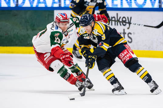 Moras Emil Bejmo och Södertäljes Sebastian Bengtsson