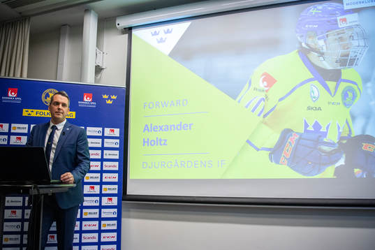 Tomas Montén presenterar Djurgårdens Alexander Holtz