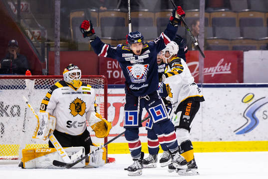 Linköpings Patrik Lundh jublar