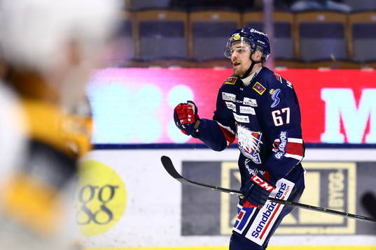 Linköpings Jarno Kärki jublar