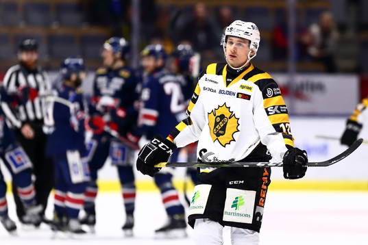 Skellefteås Adam Pettersson deppar