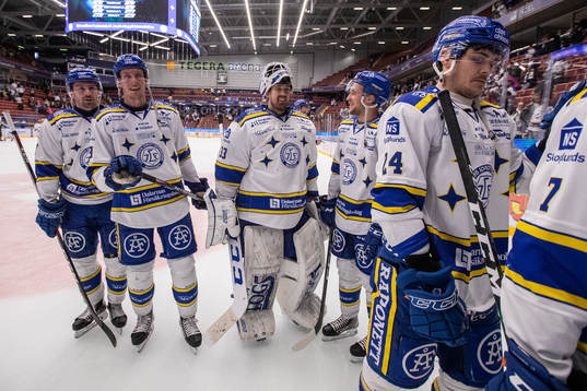 Leksands spelarna jublar