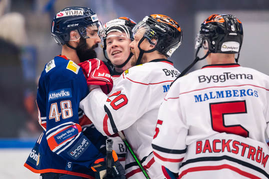 Växjös Daniel Rahimi och Örebros Marcus Weinstock i bråk
