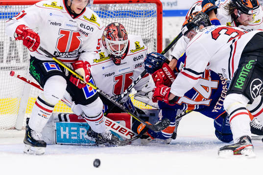 Örebros målvakt Dominik Furch