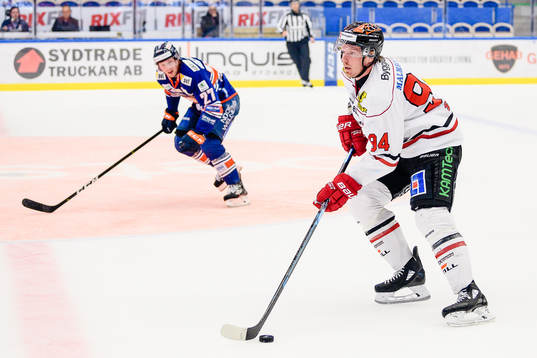 Örebros Ryan Stoa