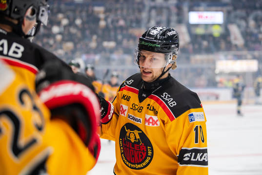 Bläddra bland fler bilder av Ishockey, SHL, HV71 - Luleå