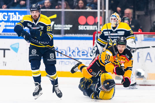 s Axel Holmström och Anthony Camara
