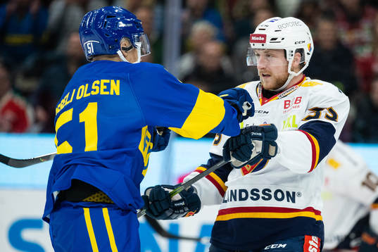 Frölundas Mats Rosseli Olsen och Djurgårdens Linus