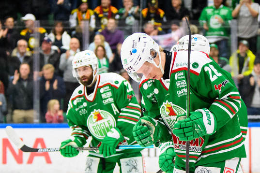Rögles Anton Bengtsson jublar