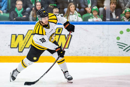 Brynäs Jaedon Descheneau gör 2-1