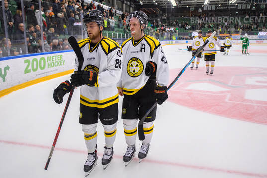 Brynäs Jaedon Descheneau och Greg Scott deppar