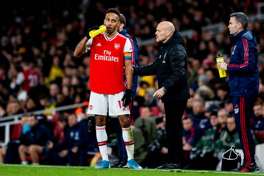 Fredrik Ljungberg, interim manager of Arsenal, talks to