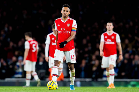 Pierre-Emerick Aubameyang of Arsenal looks dejected