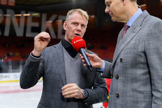 Niklas Wikegård och Lasse Granqvist från Cmore innan