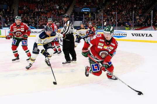 s Joakim Andersson och Frölundas Simon Hjalmarsson