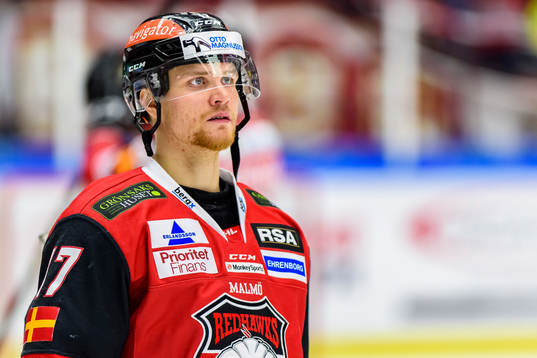 Malmö Redhawks Max Görtz deppar