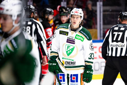 Färjestads Albert Johansson deppar