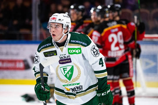 Färjestads Oscar Lawner deppar