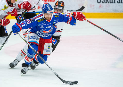 Oskarshamns Johannes Salmonsson och Örebros Shane Harper