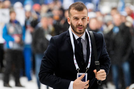 Zlatko Tripic of Viking arrives