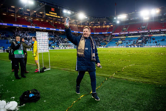 Bjarne Berntsen, head coach of Viking, celebrates with the