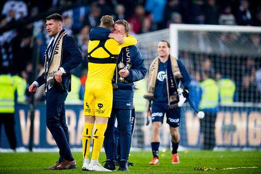 Bjarne Berntsen, head coach of Viking, celebrates
