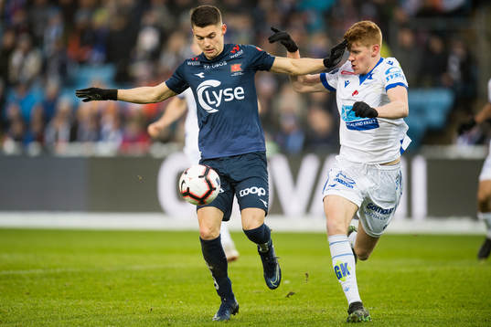 Ylldren Ibrahimaj of Viking and Thore Baardsen Pedersen of