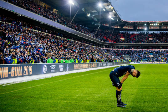 Ylldren Ibrahimaj of Viking celebrates